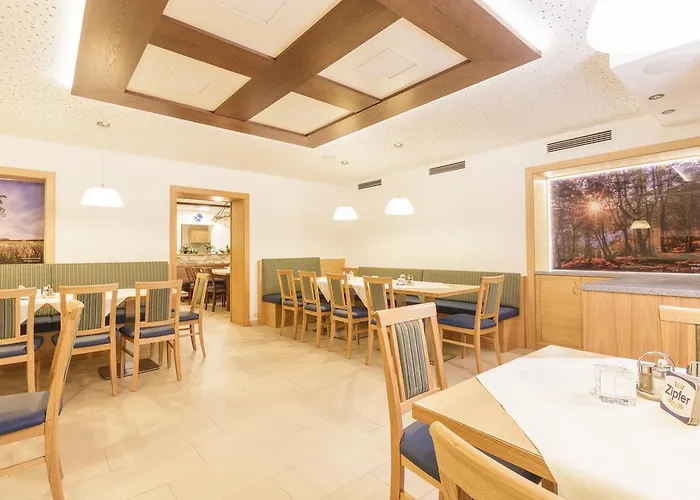 Gasthof-pension Silvia Guest house 3*