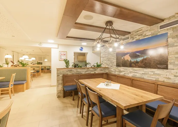 Gasthof-pension Silvia 3*