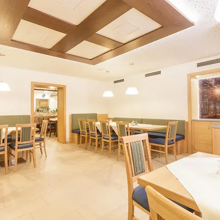 Gasthof-pension Silvia Vendégház 3*